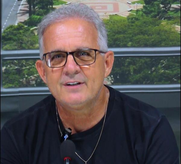 Carlos Bechir 